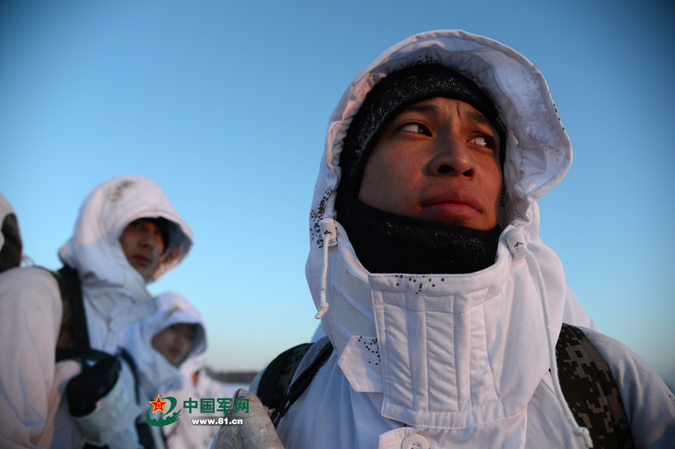 沈陽軍區(qū)某特戰(zhàn)旅-34℃練官兵作戰(zhàn)能力