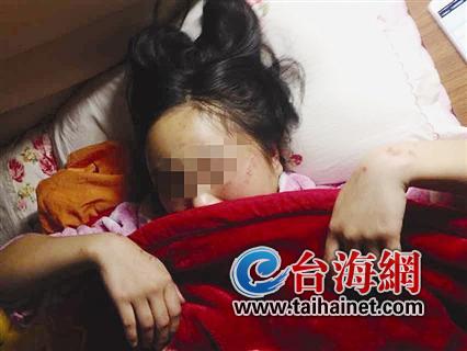 廈門一女孩遭5名女孩連續(xù)虐打4小時 目擊者冷眼旁觀