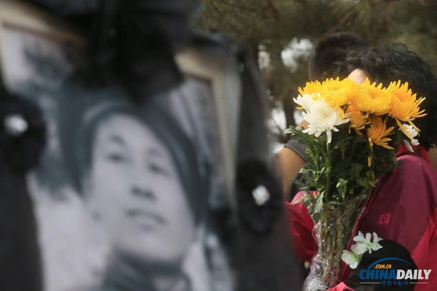 志愿軍烈士遺骸被運(yùn)回沈陽