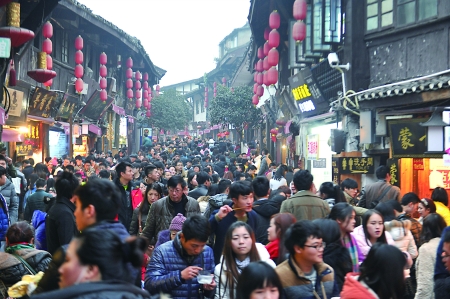 重慶元旦三天共攬客642萬人次 旅游進(jìn)賬34億元