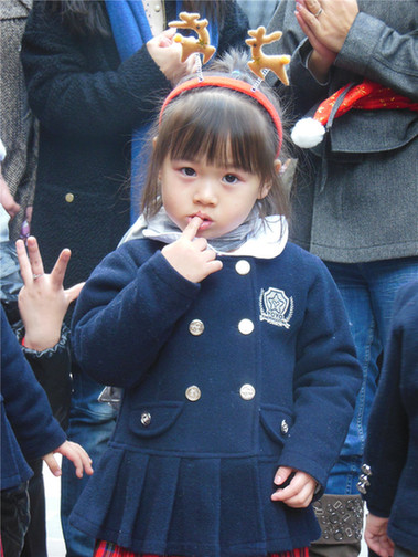 福州東森YoYo幼兒園“Golden Christmas Party”開(kāi)幕
