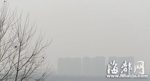 陰雨天福州為何還輕度污染？其實是霧不是霾