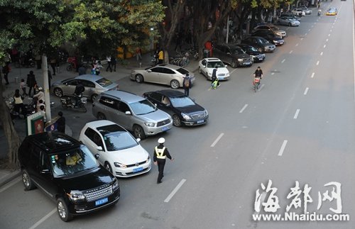 福州小學門口