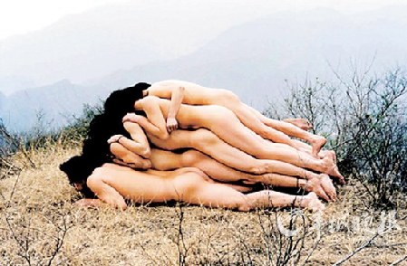 人體胚胎作品是惡心，還是藝術？