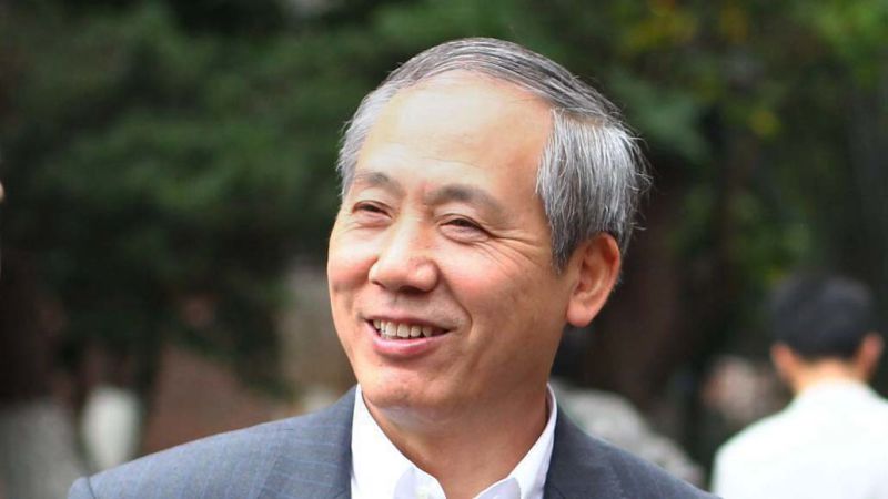 羅俊正式接任中山大學(xué)校長(zhǎng) 成中大第七任掌校人
