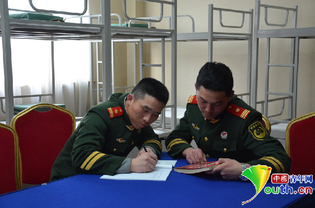探訪“兩會”住地：武警安保全面啟動