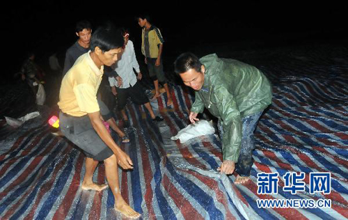海南大范圍強降水持續 緊急轉移群眾10萬余人
