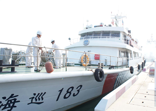 海南各海事局開展環島聯合巡航確保水上交通安全