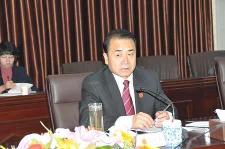 河南省高級法院開展向老紅軍劉玉堂學(xué)習(xí)活動