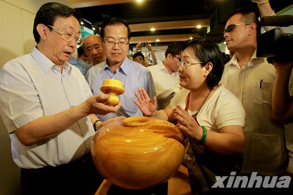 河南省長郭庚茂率團走進臺灣基層訪問
