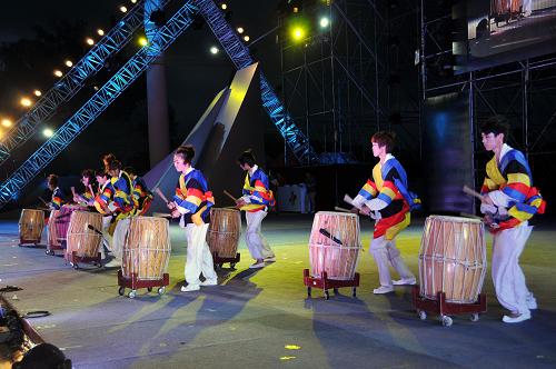 2011中國(guó)圖們江文化旅游節(jié)開幕