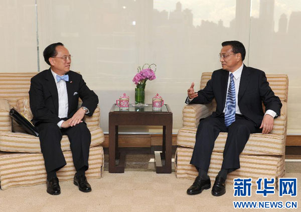李克強會見香港特別行政區行政長官曾蔭權