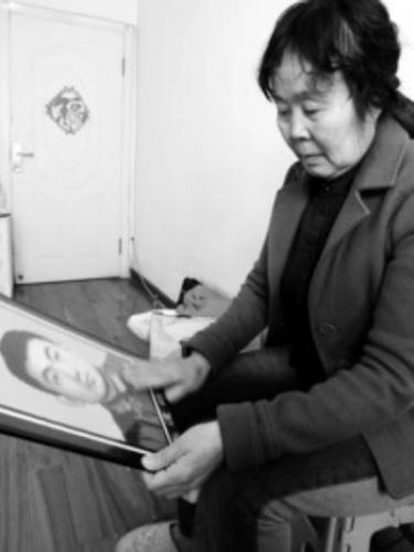 沈陽(yáng)：恩愛(ài)鑄傳奇 雙腎衰竭存活31年（圖）