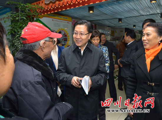 王東明在全省群團工作經驗交流會上強調加強和改進黨的群團工作為建設美麗繁榮和諧四川作出新的更大貢獻