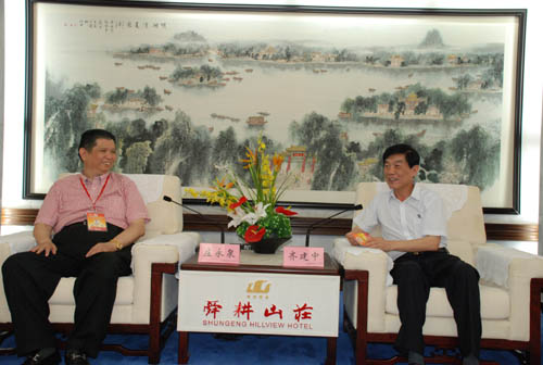 菲律賓中國商會總會代表團(tuán)赴濟(jì)南 考察高新產(chǎn)業(yè)