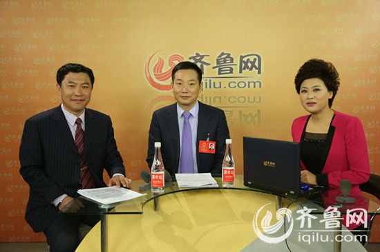 【兩會大家談】產(chǎn)業(yè)結(jié)構(gòu)調(diào)整進入新常態(tài) 創(chuàng)新驅(qū)動引領(lǐng)升級