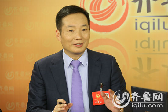 【兩會大家談】產(chǎn)業(yè)結(jié)構(gòu)調(diào)整進入新常態(tài) 創(chuàng)新驅(qū)動引領(lǐng)升級