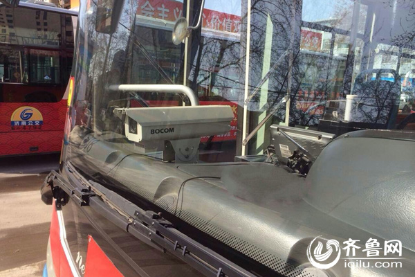 濟南啟用移動公交抓拍系統(tǒng) 公交車上入駐電子警察