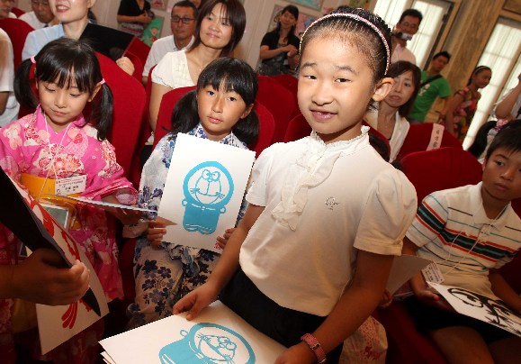 “2012中日友好兒童繪畫展”開幕