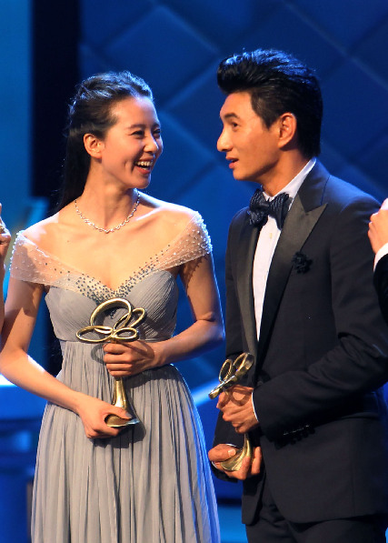 第18屆上海電視節閉幕　吳奇隆與劉詩詩獲網絡人氣獎