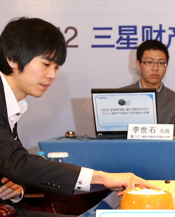 世界圍棋大師賽：古力對陣李世石