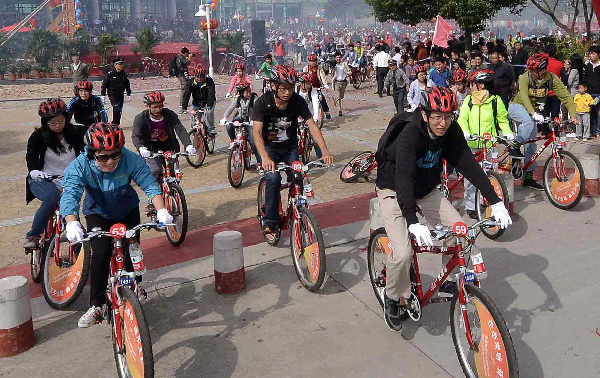 全民健身——“橫沙島首屆自行車騎游大會”在滬舉行