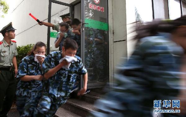 上海:疏散演練 防患未然