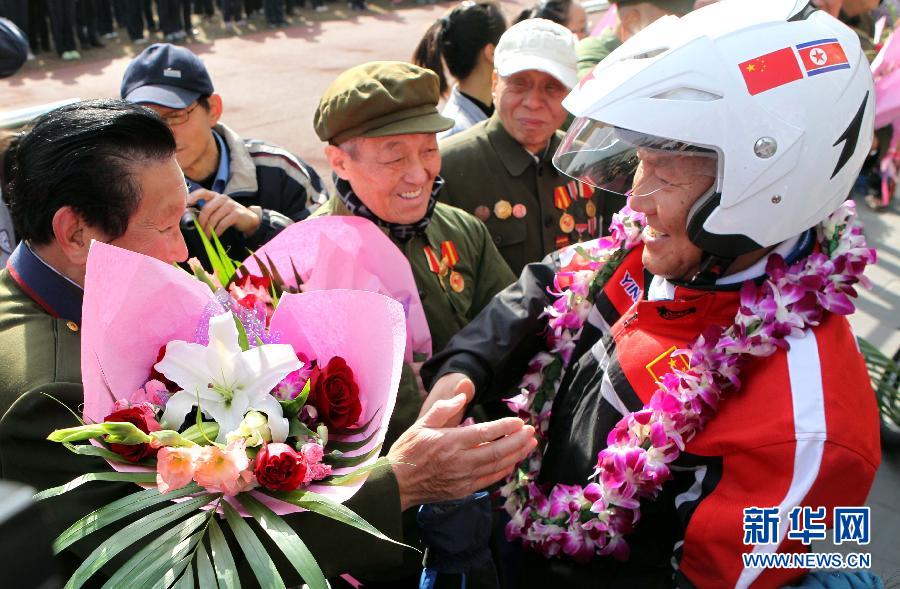 探險勇士王龍祥單騎摩托重走抗美援朝路