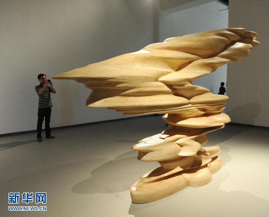 英國特納獎獲獎雕塑家托尼·克拉格上海個展開幕