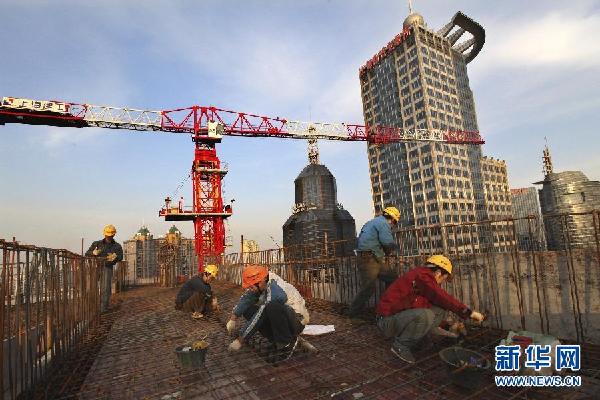 上海紐約大學主樓鋼結構工程封頂