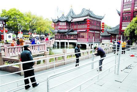 申城豫園安保措施升級(jí) 元宵節(jié)“南向北”單向通行