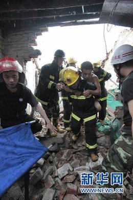 廣東發(fā)生雷雨大風冰雹災害 已造成12人死亡