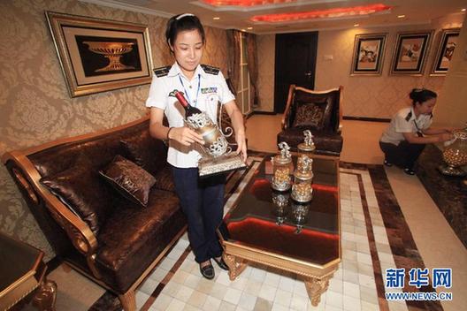 揭秘國內首家航母酒店(組圖)