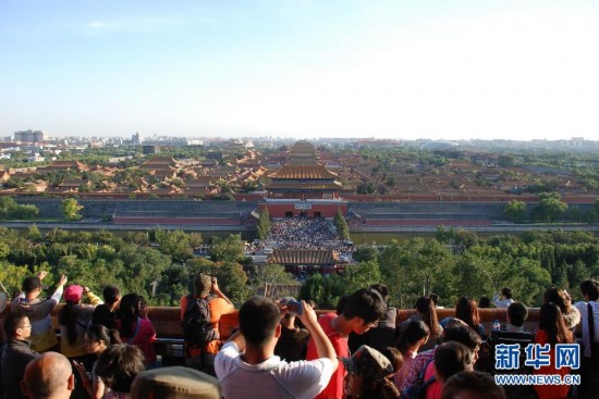 中秋國(guó)慶長(zhǎng)假期間全國(guó)119個(gè)景區(qū)接待游客超過(guò)3400萬(wàn)