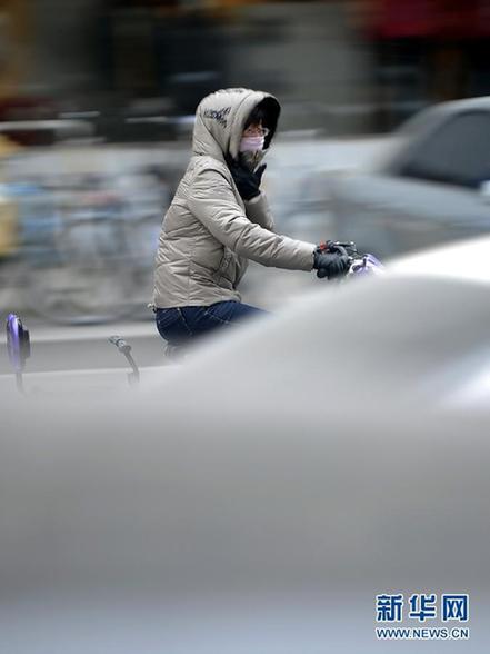 北方大部迎大風(fēng)降溫雨雪天氣
