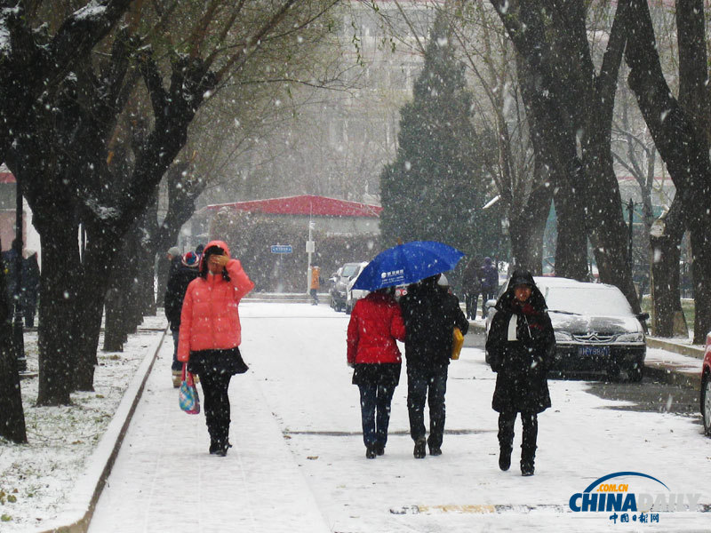 北京迎來冬天第二場雪 明日仍有降雪（組圖）