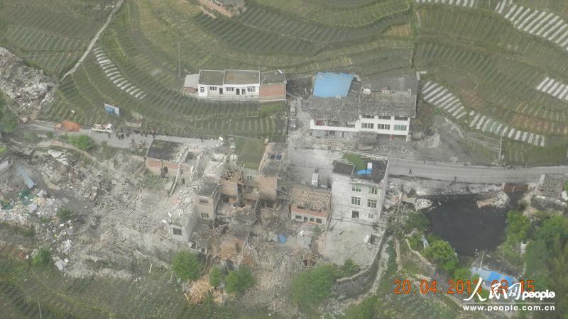 空軍馬曉天司令員飛赴四川指揮抗震救災(zāi)
