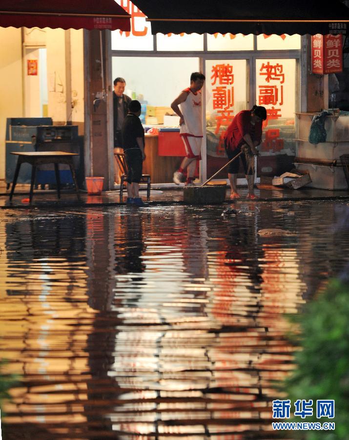 暴雨襲長沙 城區現內澇[組圖]