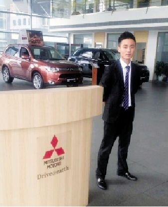 最牛實(shí)習(xí)生單月賣車14輛 實(shí)習(xí)工資就拿了一萬五