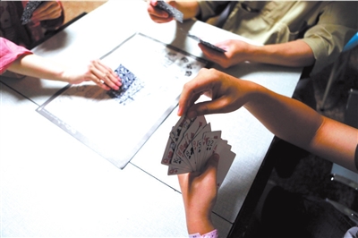 探訪北京精神病患病房:患者不穿病服隨意進(jìn)出(組圖)