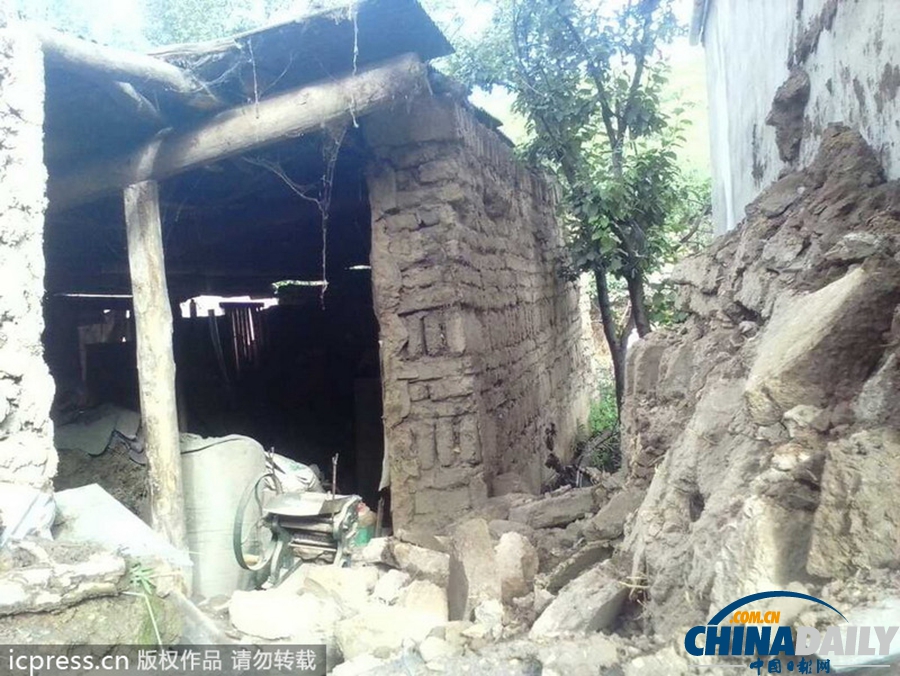 高清組圖：岷縣地震余震不斷致房屋倒塌嚴(yán)重