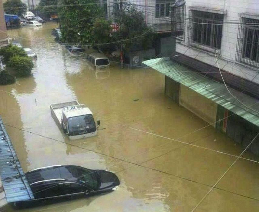 高清：航拍廣東洪水重災區龍窩鎮