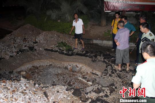 322國道桂林境內(nèi)發(fā)生天然氣管道泄漏 附近居民疏散