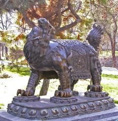 散發奇幻迷人色彩：盤點古代十大神獸