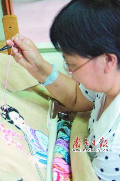 妻欲賣刺繡救塵肺病丈夫 其自己全身有百個腫瘤