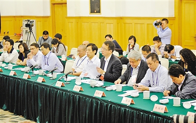 黃奇帆：要通過法治讓我們的事業持續穩定地發展