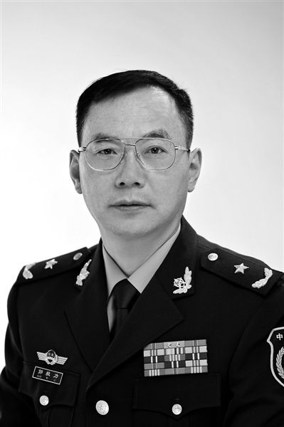 武警西藏總隊司令員郭毅力突發心臟病去世