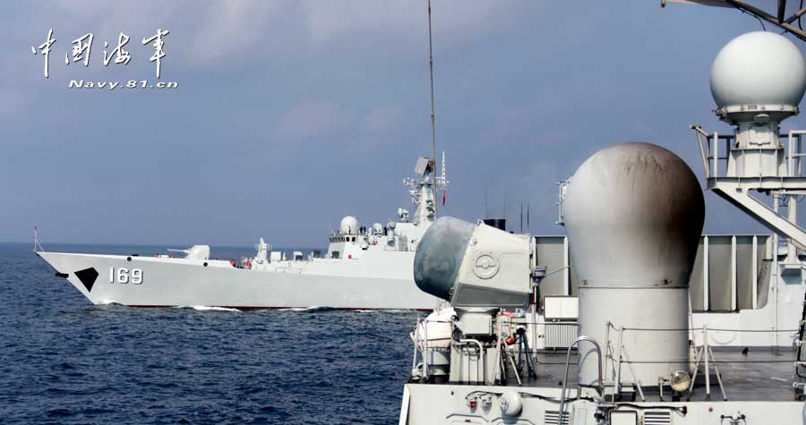 高清：中國海軍亮劍南海 各式武器開火猛攻