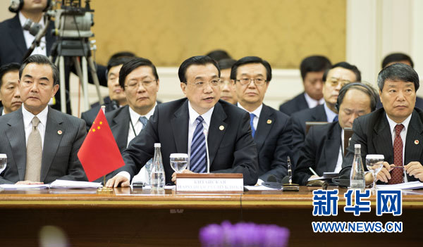 李克強出席上海合作組織成員國總理第十二次會議