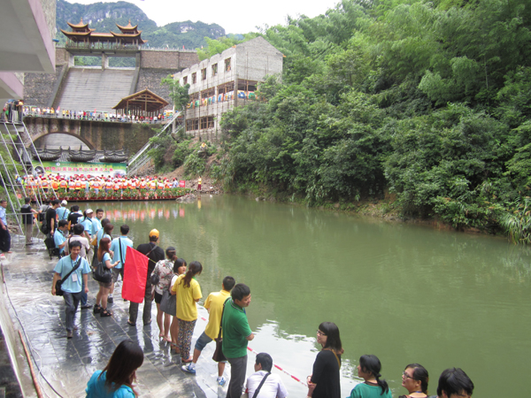 挑戰(zhàn)自我 擁抱自然 大覺山國際自然水域漂流大賽18日舉行